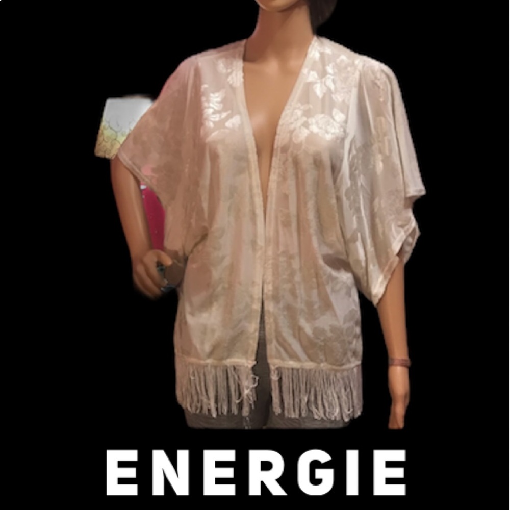 EUC/Shrug w/fringe/size small juniors